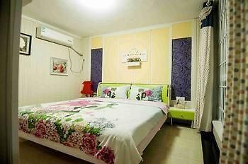 Shuangshuang Home Fenghuang Hongqiao Branch Exteriör bild